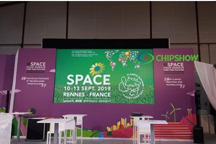 display de locação chipshowï½œhd c-lite-d exibido em seminário internacional de reprodução animal na França