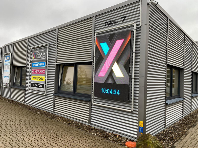 embelezar sua empresa com telhas de tela inteligente