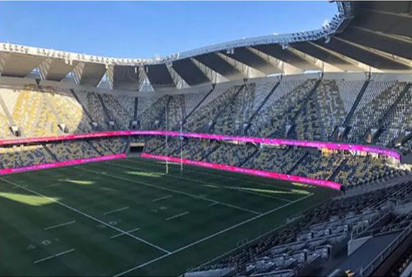 Telão LED para estádio se tornou um recurso padrão em eventos populares